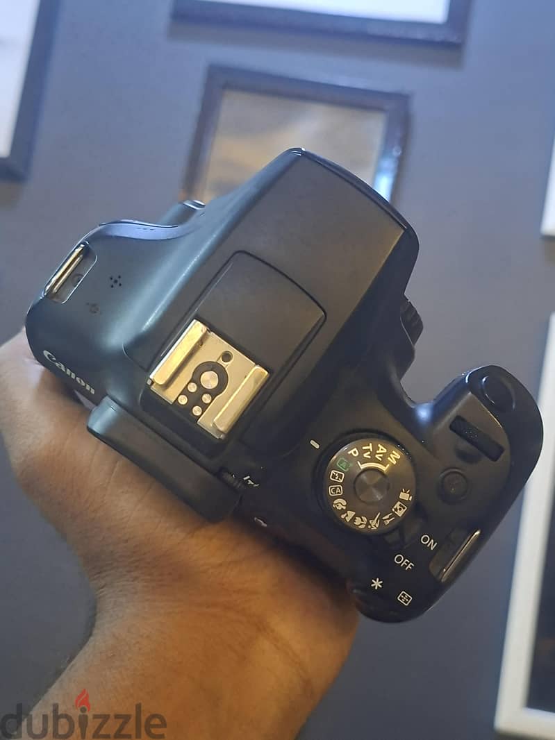 camera Canon 2000d 4