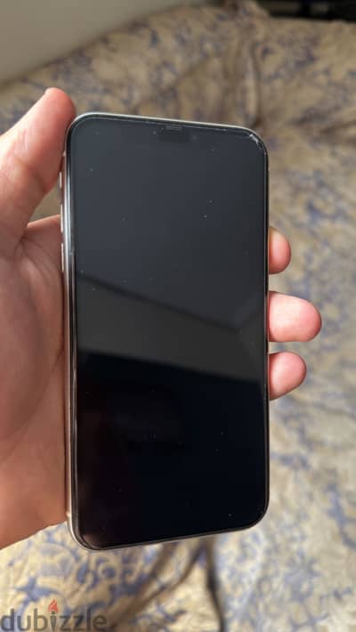 Apple - iPhone 11