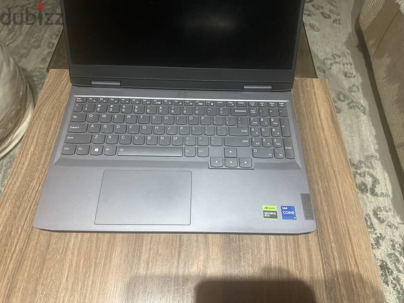 Labtop lenovo loq i7 1