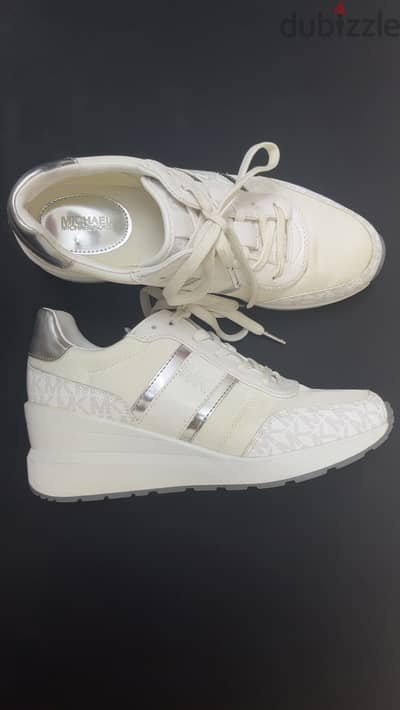 MICHAEL KORS SNEAKERS
