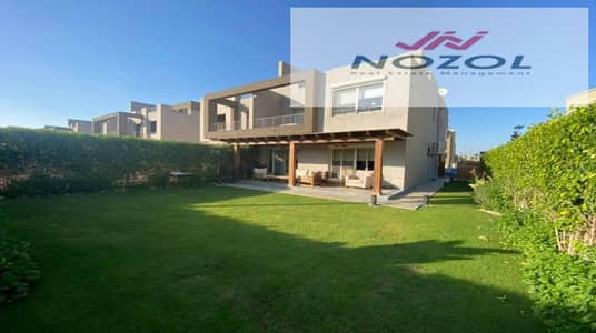 Twin house for sale with installments Ready To Move prime location at Compound Palm Hills- New Cairo
