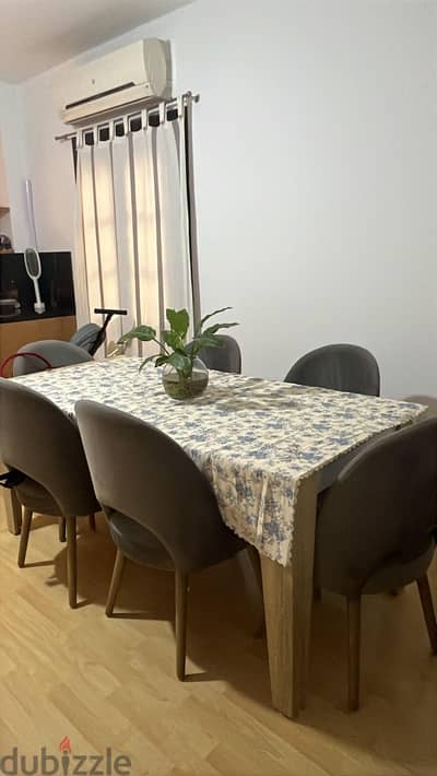 6 Seater Dining Table