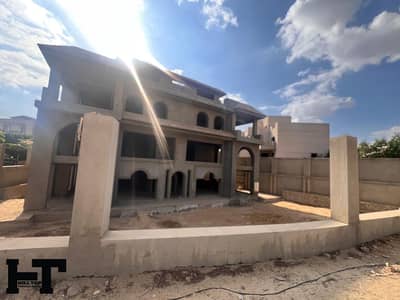 Unique Villa for Sale in Beverly Hills sodic