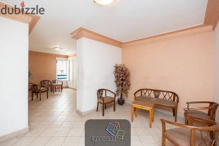 Clinic for Rent in Zizenia - Admin License