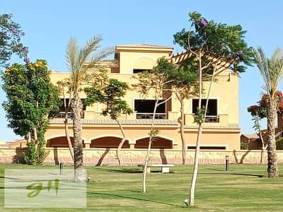 Town house Fully Finished with 3 ACs + Shutters for Sale in Dyar Park New Cairo