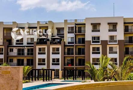 فيلا مستقلة مفروشة بالكامل  للإيجار في أب تاون كايرو (سيليستا Celesta) مباني 310 م² | أرض 437 م² | الصف الثاني من الجولف | مفروشة بالكامل