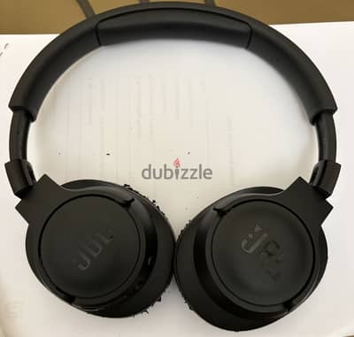 JBL headphone