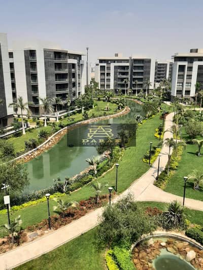 Apartment for sale in Riverado, Madinaty, 133m with a view of lakes, a unique catch