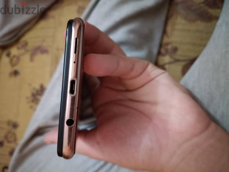 Samsung A7 2018 2