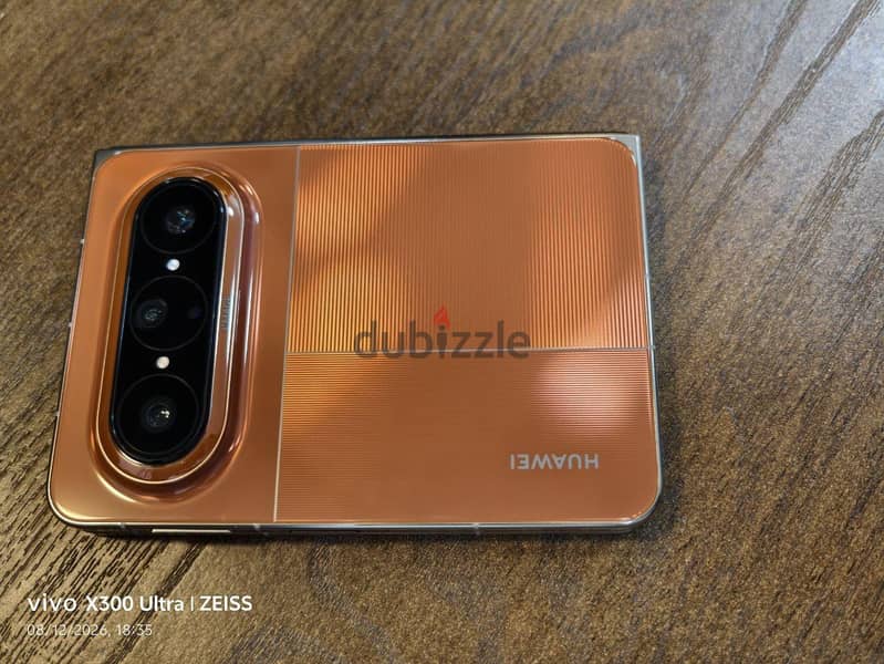 Huawei Pura X Max 1