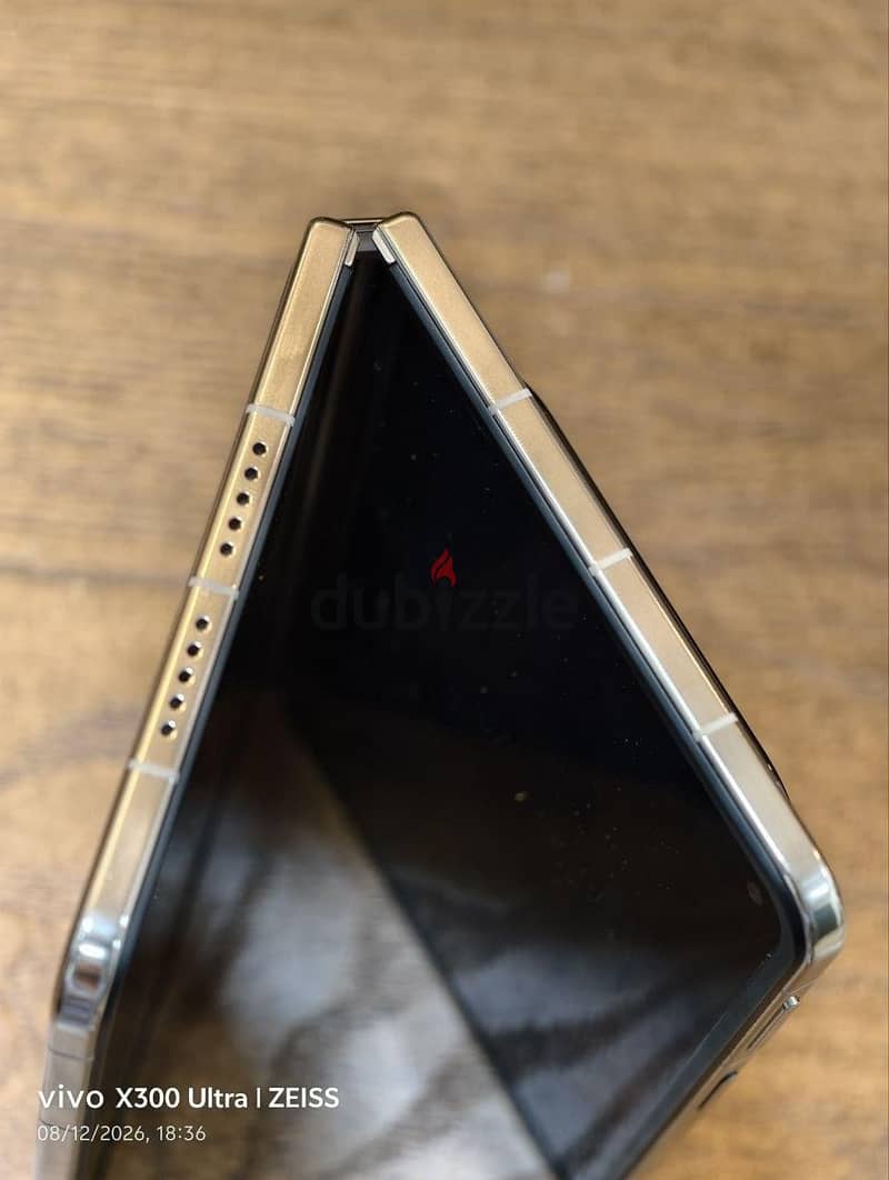 Huawei Pura X Max 4