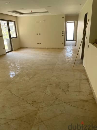 Finished and ready to move/Rent