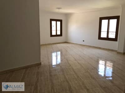 220 sqm empty rooftop apartment for rent in South Academy B, First Settlement, near the Ring Road and Cairo Festival City Mall.