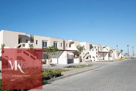 شاليه أرضي بجاردن  للبيع 3 غرف نوم  بمقدم 4,400,000 متشطب بالكامل   أزها الساحل الشمالي في  رأس الحكمة The Azha Ras El Hekma North Coast