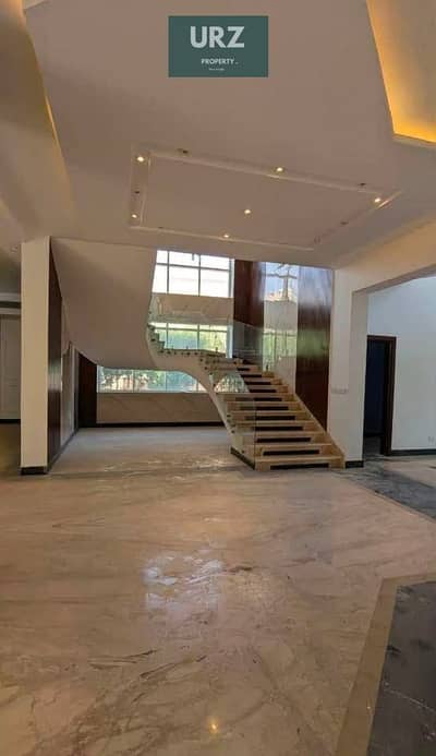 عيش بخصوصية تامة فى فيلا بحري 5 غرف و أغتنم أفضل فرصه للسكن و الأستثمار بجوار مدينتي و بالقرب من كريك تاون سعاده و هايد بارك و سوديك