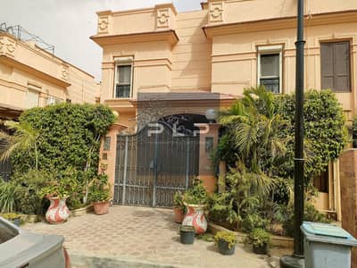 فيلا مستقله تشطيب كامل بالسعر القديم لوكيشن مميز داخل كمبوند طيبه التجمع الخامس -Tayba Heights