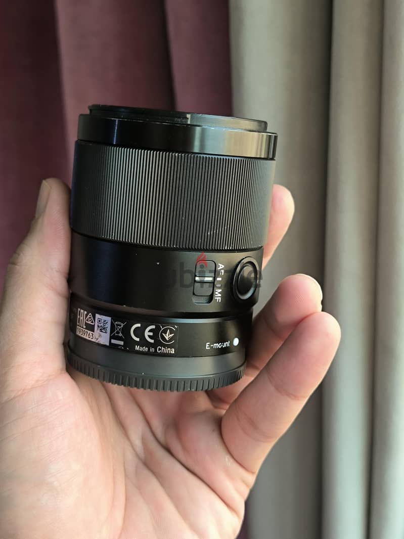 sony 35 1.8 3