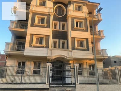 Apartment for sale in the sixth district, Bayt Al-Watan, immediate delivery, fully equipped with meters, near Al-Ahly Club and the Fusion.