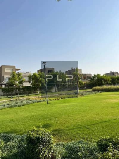 فيلا مستقله بالسعر القديم استلام فوري لوكيشن مميز للبيع في كمبوند بالم هيلز قطاميه اكسيتنشن - pk2 - التجمع