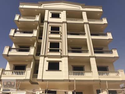 Apartment for sale, 180 meters, immediate delivery, Beit Al Watan, Fifth Settlement, on a main street, 39 meters wide.