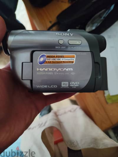 Sony HandycamDCR-DVD755