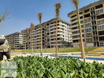  للبيع من المالك مباشرة – شقة مميزة في ميدتاون كوندو