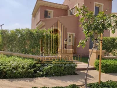 Villa for rent in Mivida, facing the clubhouse; includes kitchen and air conditioning.