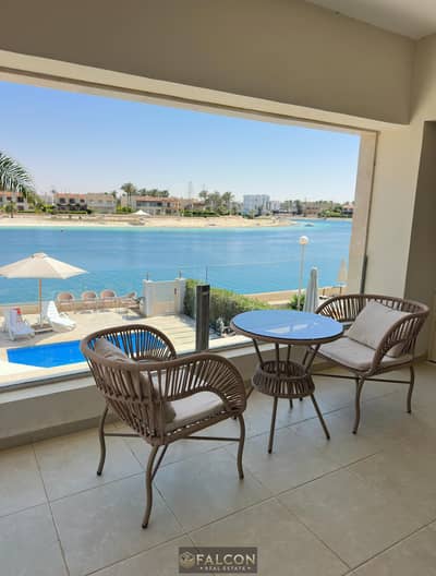 فيلا للبيع فيو خيالي علي lagoon ببرايم لوكيشن في مارينا 8 | marina 8 north coast الساحل الشمالي دقائق من مراسي
