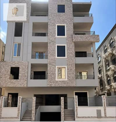 Apartment in Al-Andalus 2, second number from Mohamed Nagy and near the American University and 90 South and not damaged