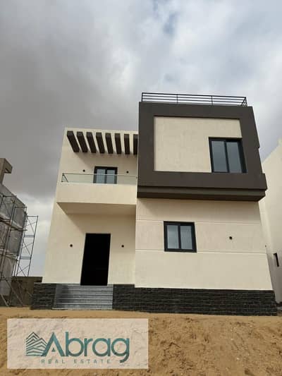 Townhouse for sale in Genista New Zayed compound—prime location facing Emaar. Ready for handover in 6 months; 6-year installment plan available.