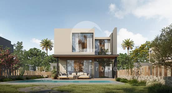 Luxury 5-Bedroom Villa, Prime Location, 9 Years