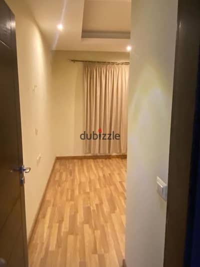 Apartment for sale in Compound The Address Sheikh Zayed