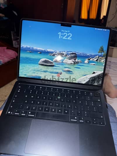 MacBook Air m4 16 Ram 256