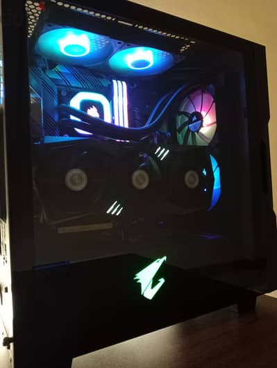 طقم مراوح cooler master و corsair liquid cooler 240mm