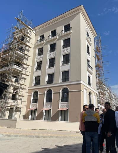For sale: 164 sqm super deluxe apartment with air conditioning in Village West, Sheikh Zayed. Delivery 2026, installments available.