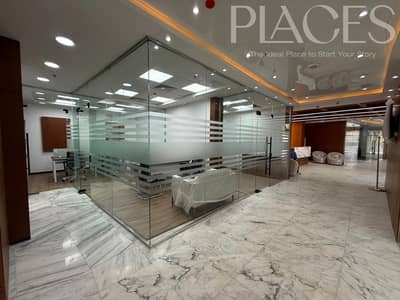 A prime opportunity to lease a 2,000 SQM administrative office in a strategic location in Fifth Settlement, New Cairo. The office is fully finished an