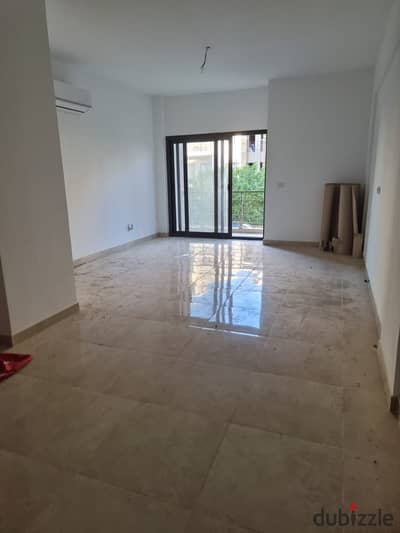 شقة للإيجار في كمبوند "فيفت سكوير"  شركة مراسم
