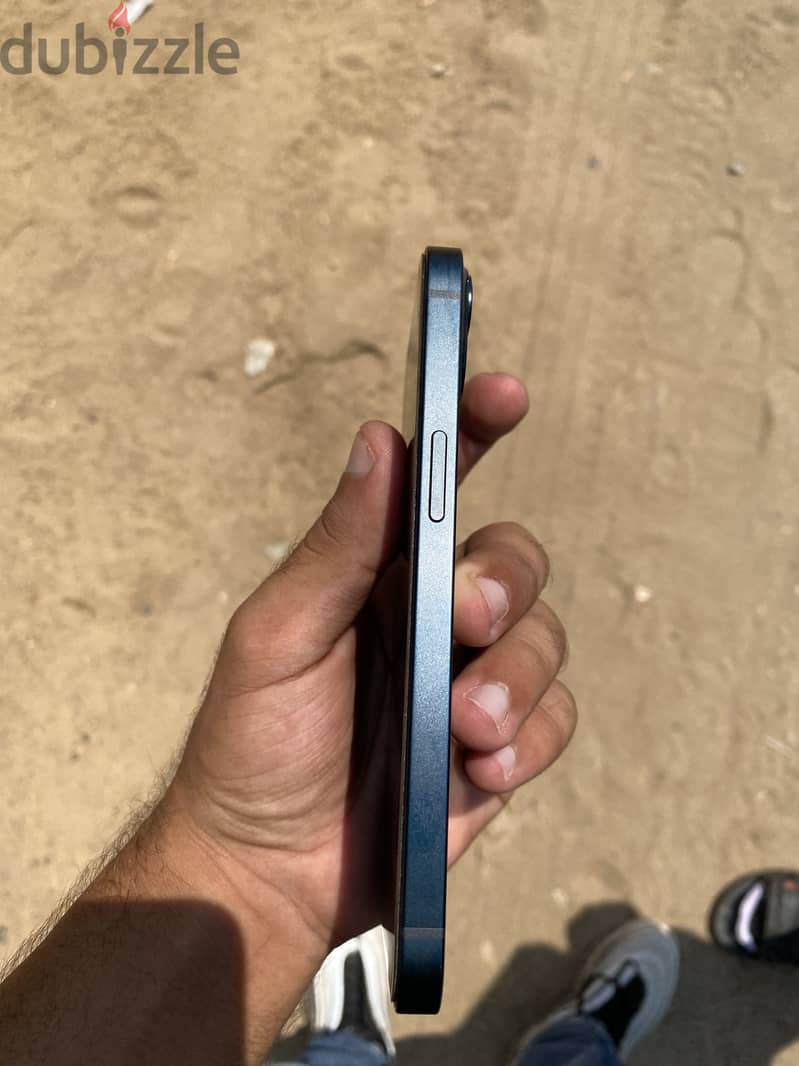 Apple - iPhone 13 2