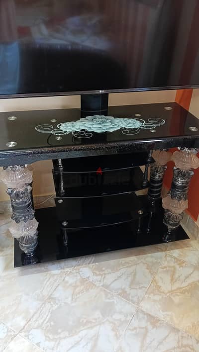 تربيزة شاشة