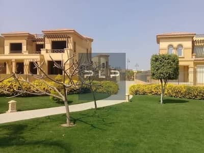 Twin house for sale, immediate occupancy, prime location opposite Gate 4 of the American University in Cairo, La Terra - Fifth Settlement