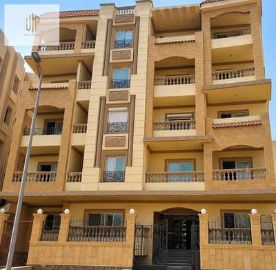 Apartment for sale in the Southern Lotus, New Cairo, very close to the Southern90 and SODIC Compound