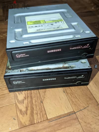 cd / dvd reader - ديفيدي