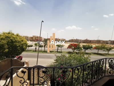 For Sale: 200 sqm Apartment in Obour City, 9th District, Culture Street, North-Facing, 2nd Floor, Super Lux Finishing, 3 Bedrooms, 2 Bathrooms, 3-Piec