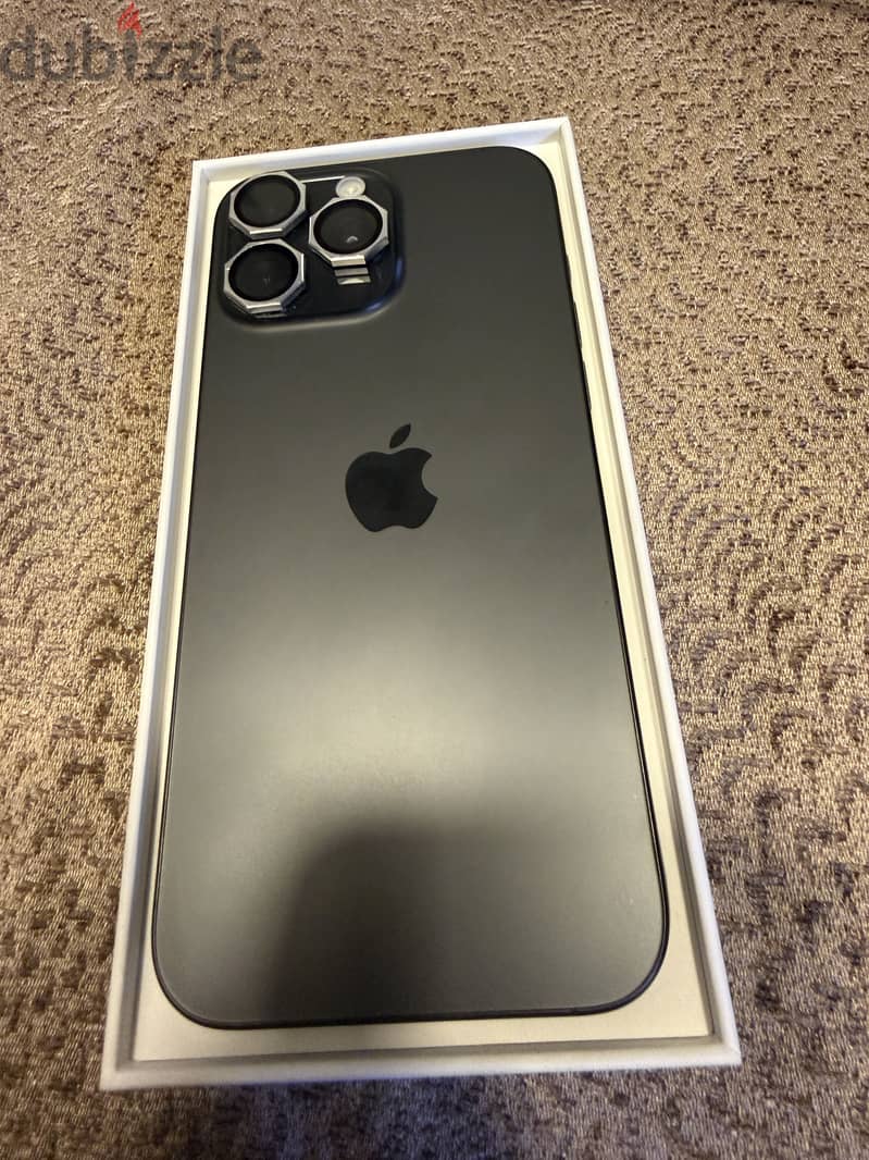 Apple - iPhone 16 Pro Max 2