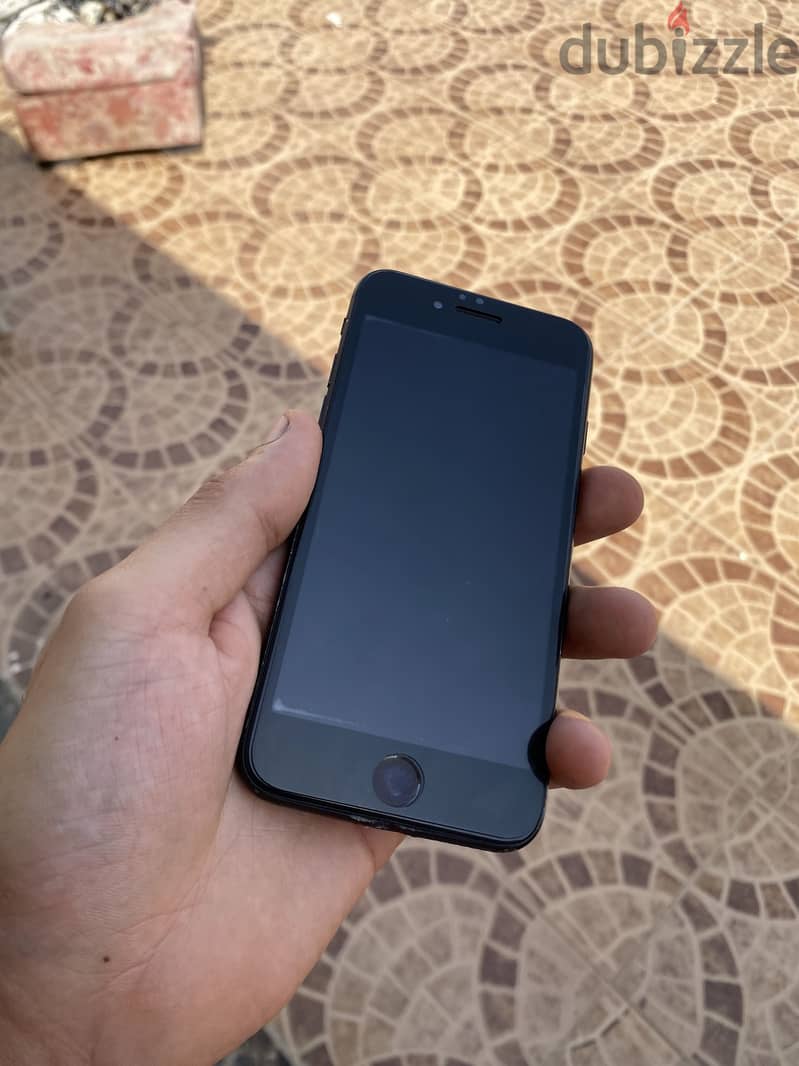 Apple - iPhone 7 3