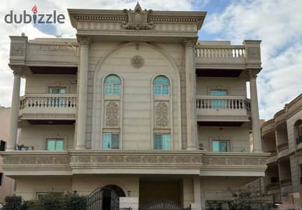 شقة 220م للبيع بالبنفسج 11 فيلات | روف | بحري | سوبر لوكس | 3 غرف منهم ماستر | خالصة الأقساط | 6.5 مليون