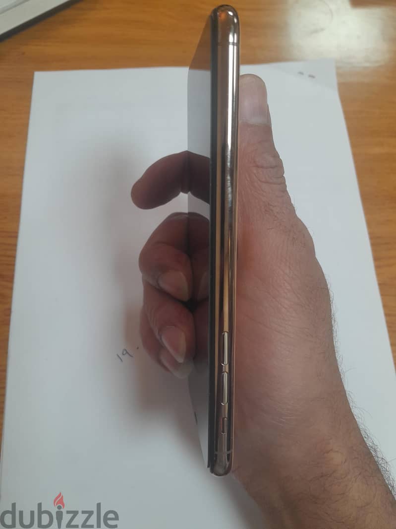 Apple - iPhone 11 Pro Max 1
