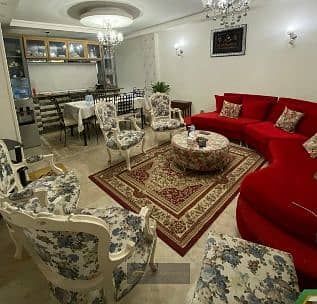 للبيع شقة مميزة ارضي بحديقة في الحي الثالث – 6 أكتوبر – عماره حديثه تشطيب سوبر لوكس بسعر مميز