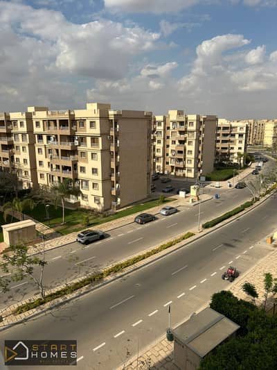 Furnished 3-bedroom apartment for rent in Madinaty (B6), 103 sqm, featuring custom finishes and complete furnishings.