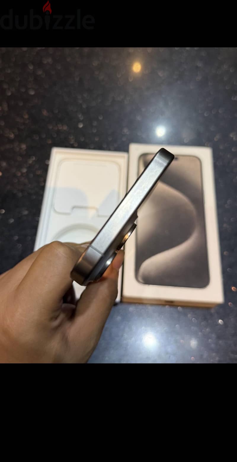 Apple - iPhone 15 Pro Max 4